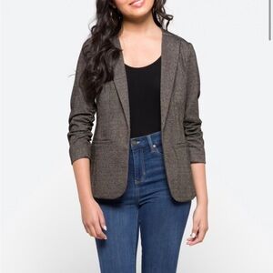 Skies Are Blue Raja collarless Ruched Sleeve blazer